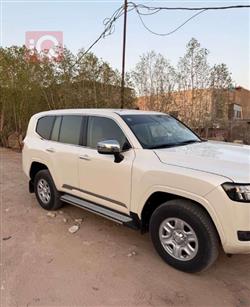 تويوتا لاندكروزر